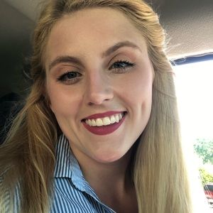 Meet your Posher, Jessica